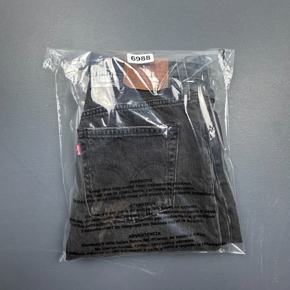 Levi's 501 Skinny Jeans Black Denim Women's Size Small 26 Distressed Premium - Picture 16 of 16